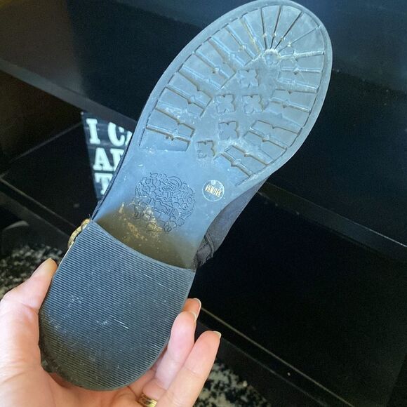 Vince Camuto Short Boots 6.5 - Picture 9 of 9